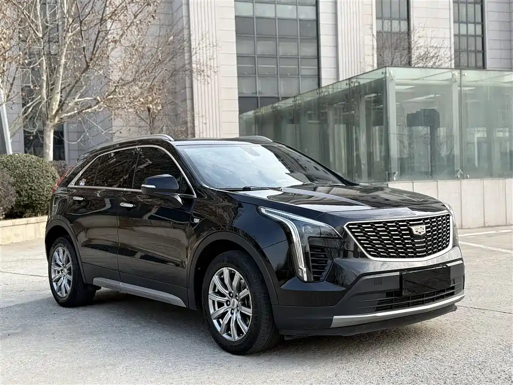Cadillac XT4 2020 — фото 11