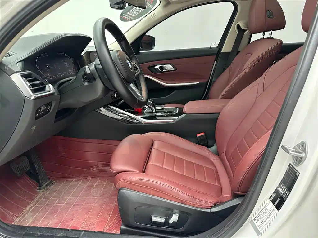 BMW 3 Series 2021 — фото 10