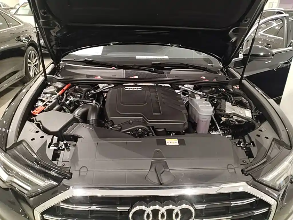 Audi A6L 2025 — фото 20