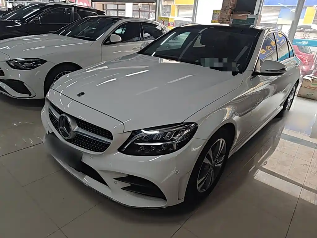 Mercedes-Benz C-Class 2021