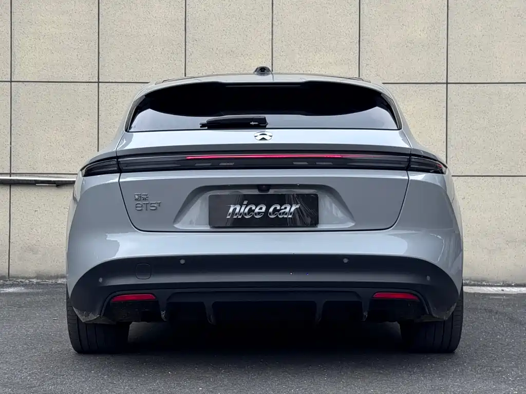 NIO ET5T 2024