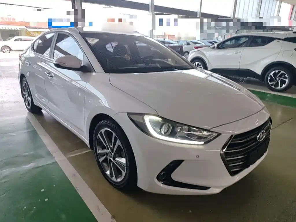Hyundai Celesta 2016 — фото 4