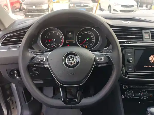 Volkswagen Tiguan L 2018