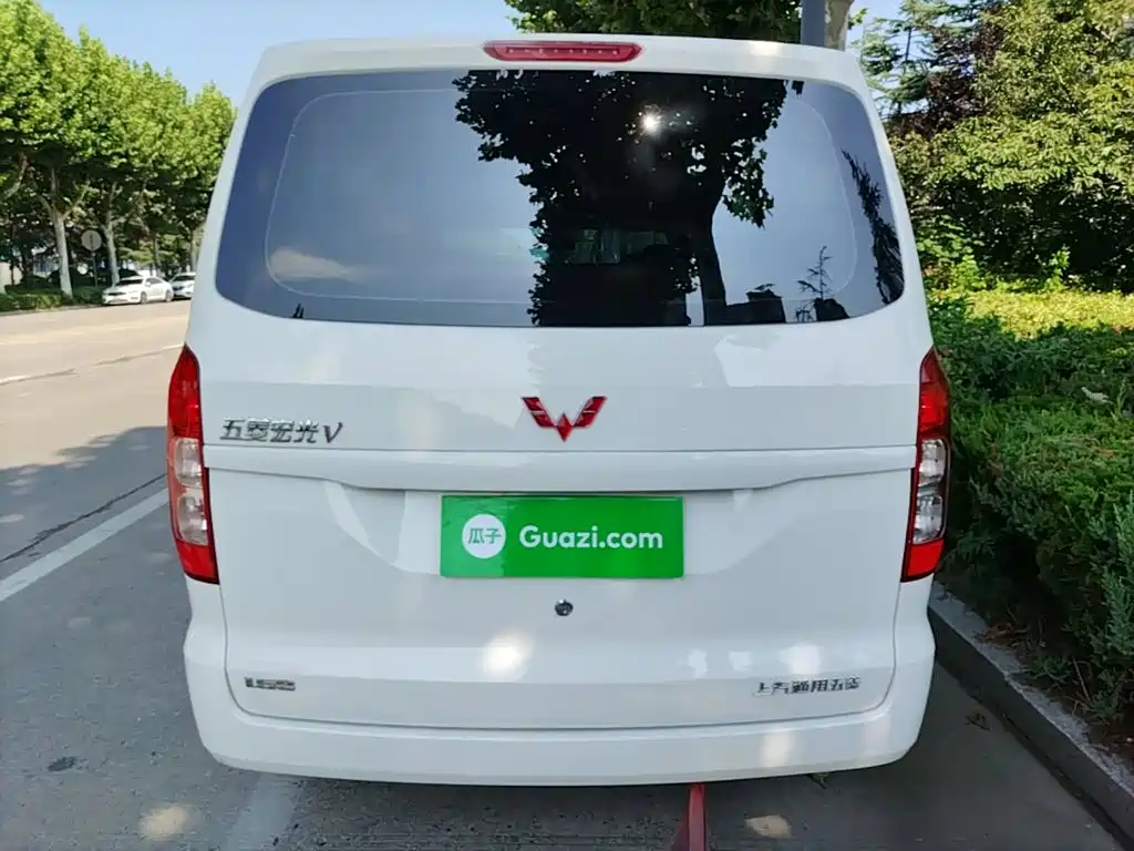 Wuling Hongguang V 2024