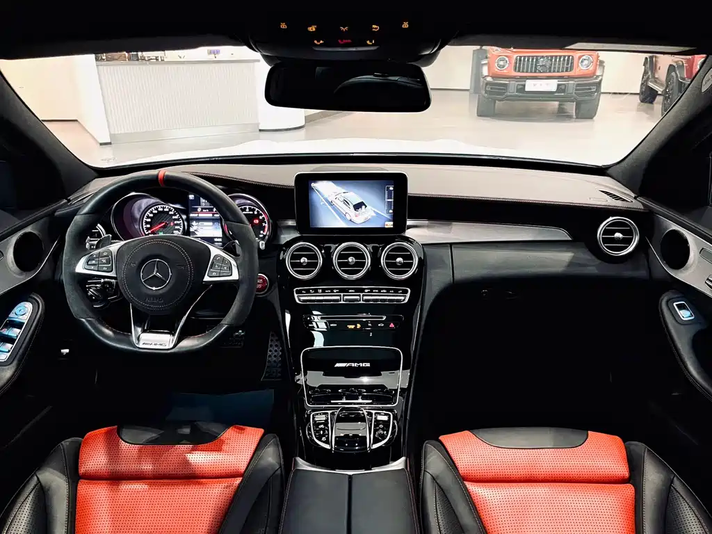 Mercedes-Benz C-Class AMG 2018 — фото 9
