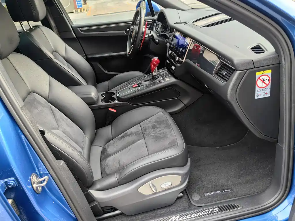Porsche Macan 2015 — фото 15