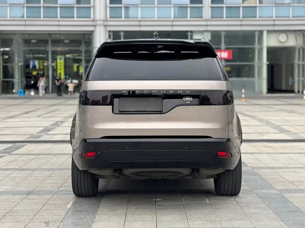 Land Rover Discovery 2021 — фото 12