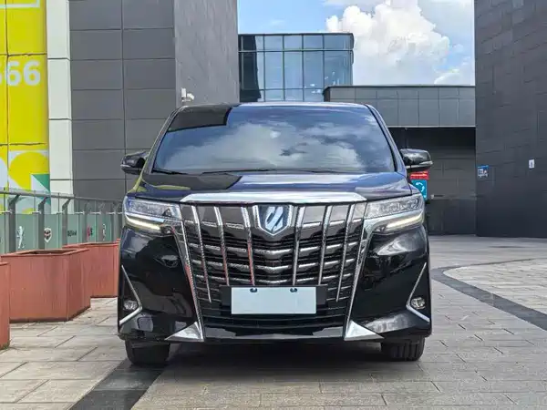 Toyota Alphard 2021