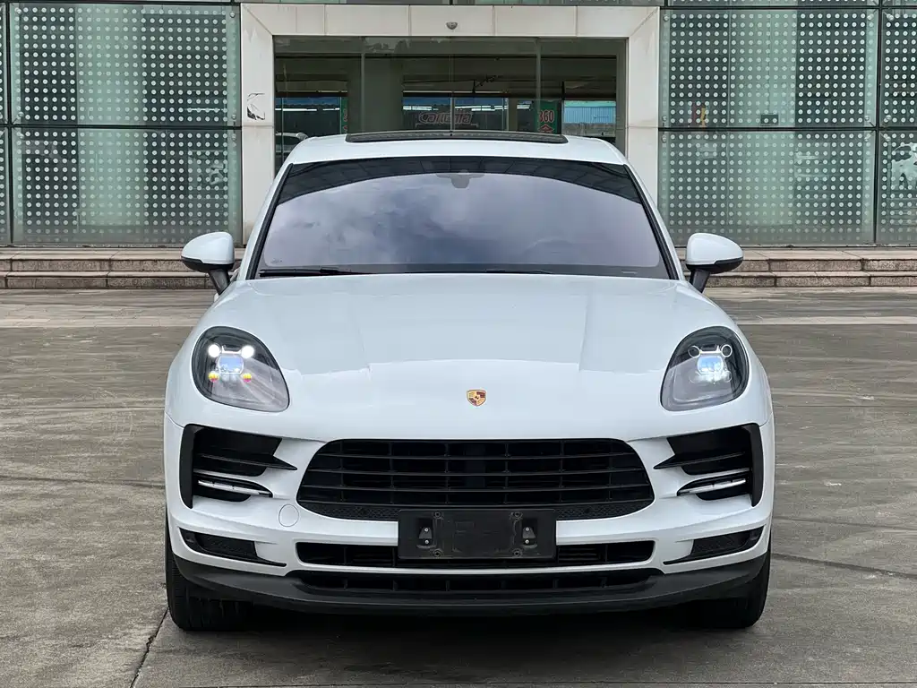Porsche Macan 2019 — фото 2