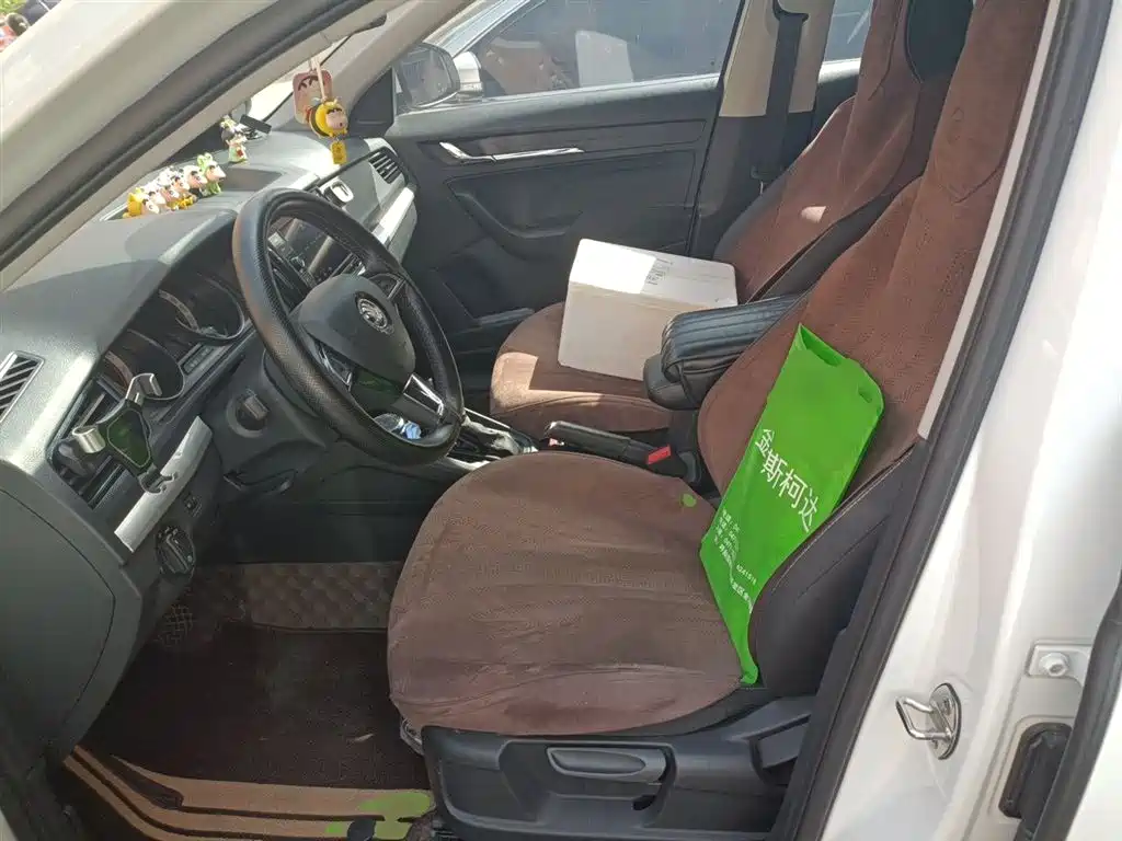 Skoda Kamiq 2020 — фото 12