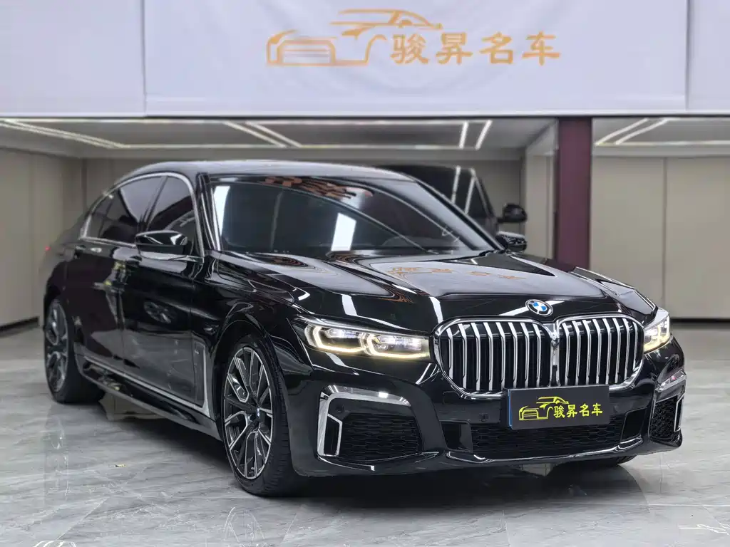 BMW 7 Series 2019 — фото 3