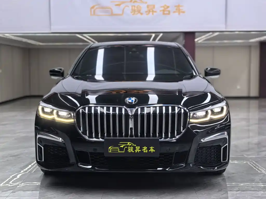 BMW 7 Series 2019 — фото 2