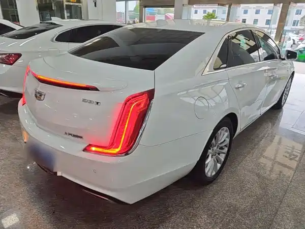 Cadillac XTS 2018