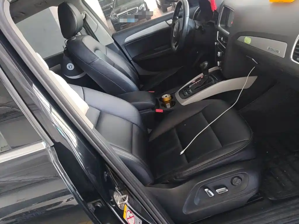 Audi Q5 2015 — фото 25