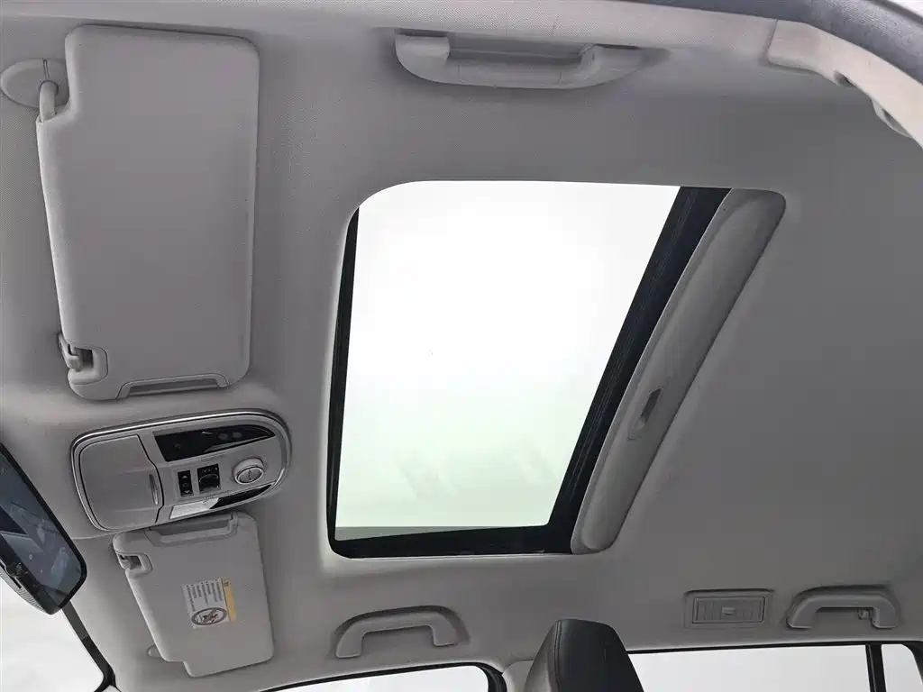 Haval H9 2017 — фото 14