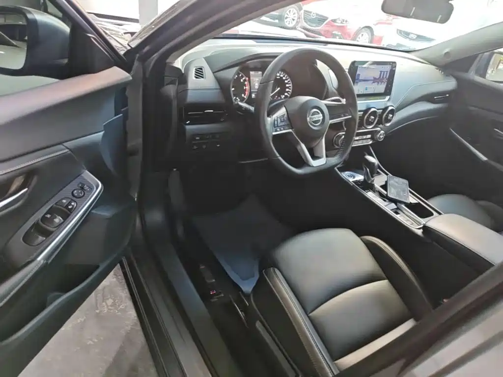 Nissan Sylphy 2022 — фото 16