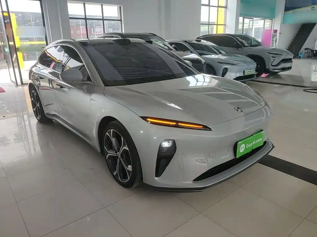 NIO ET5T 2024
