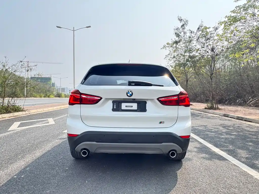 BMW X1 2018 — фото 4