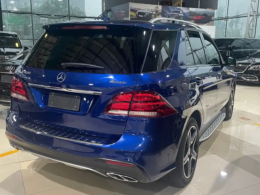 Mercedes-Benz GLE 2017 — фото 8