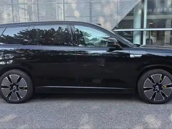 Denza N8L 2025