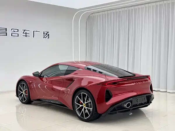 Lotus EMIRA 2025