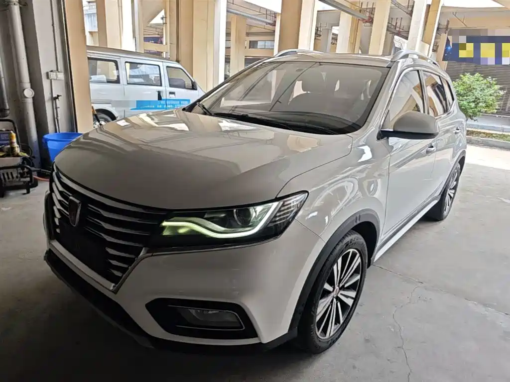 Roewe RX5 2020 — фото 1