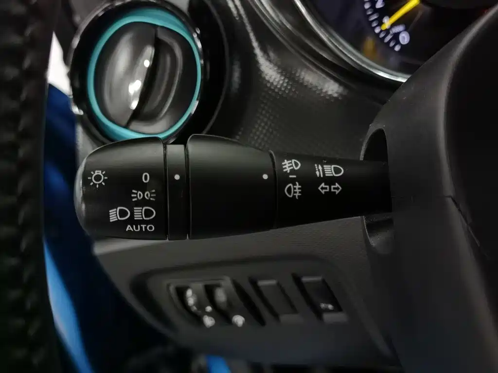 Renault Captur 2016 — фото 21