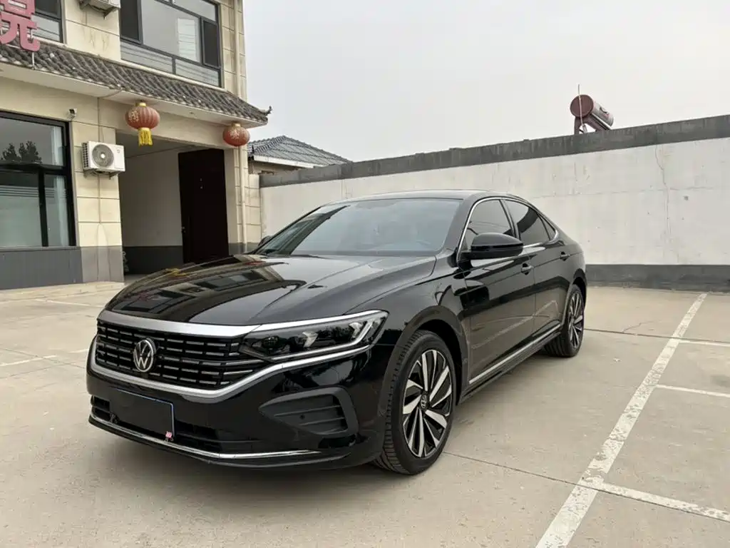 Volkswagen Passat 2024