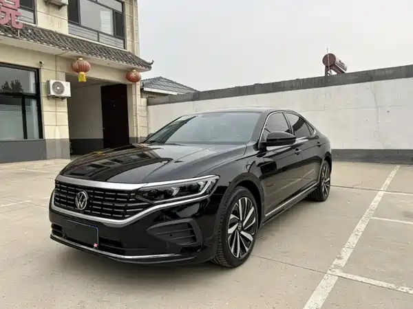 Volkswagen Passat 2024
