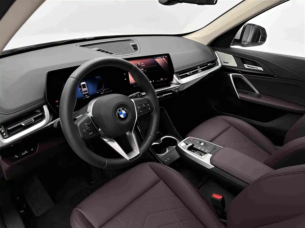 BMW X1 2024 — фото 17