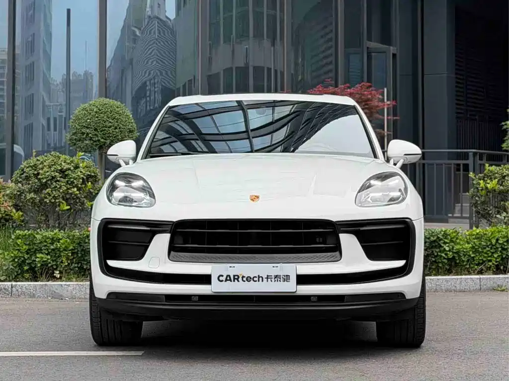 Porsche Macan 2022 — фото 2
