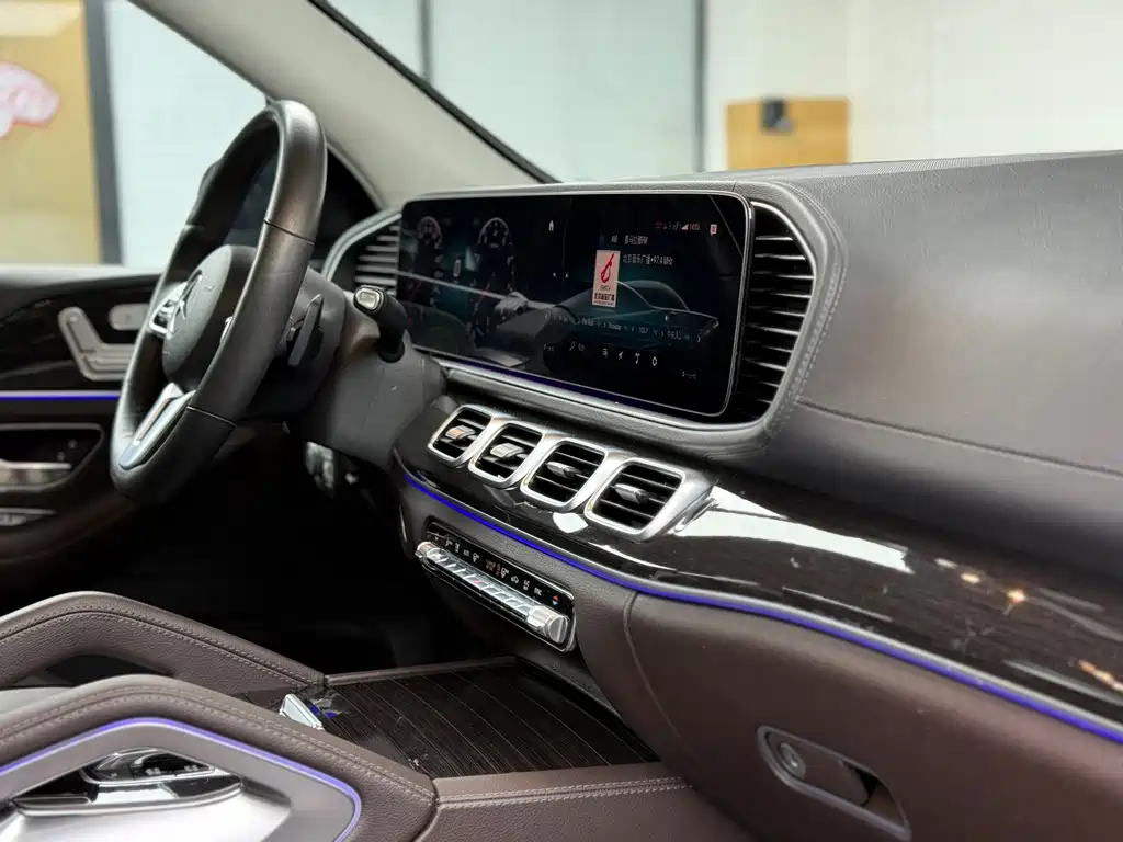 Mercedes-Benz GLE 2020 — фото 9