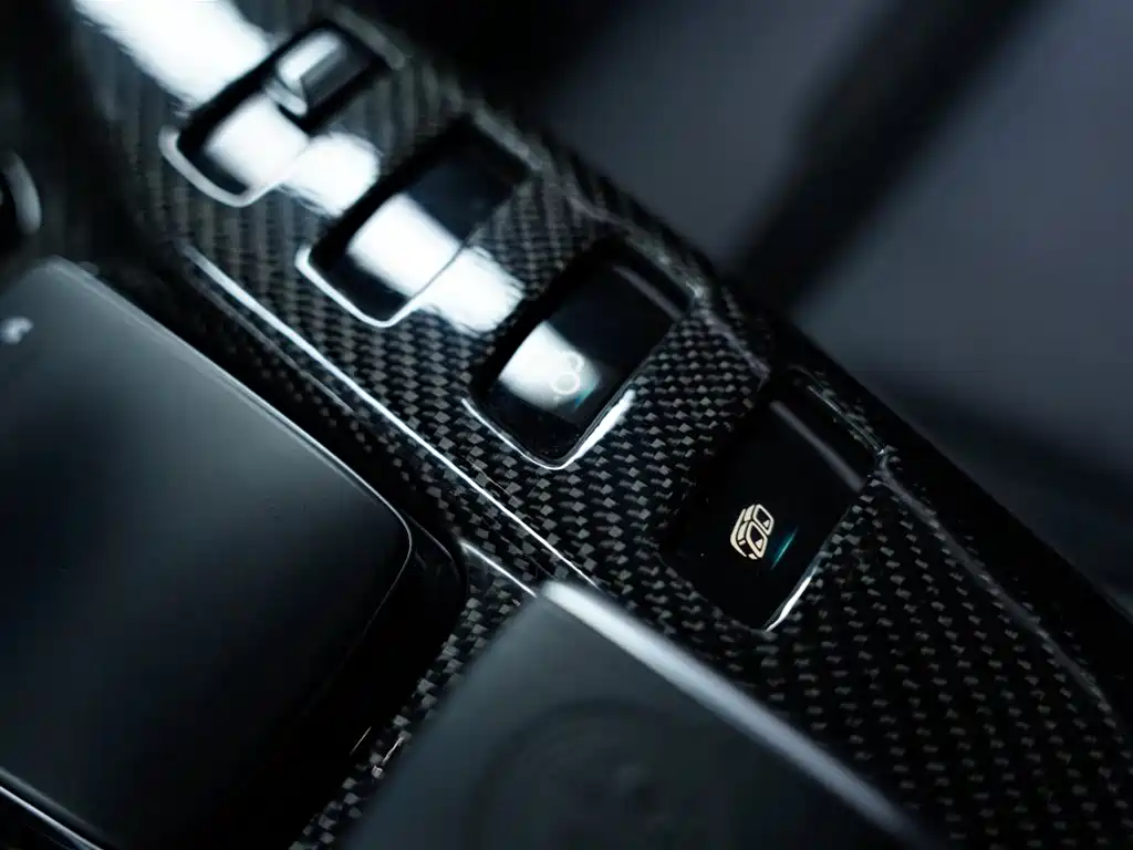 Mercedes-Benz AMG GT 2021 — фото 17