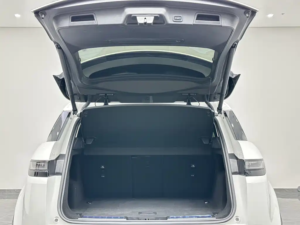 Land Rover Range Rover Evoque 2022 — фото 23