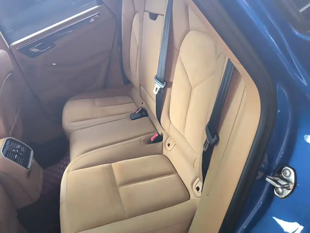 Porsche Macan 2015 — фото 17