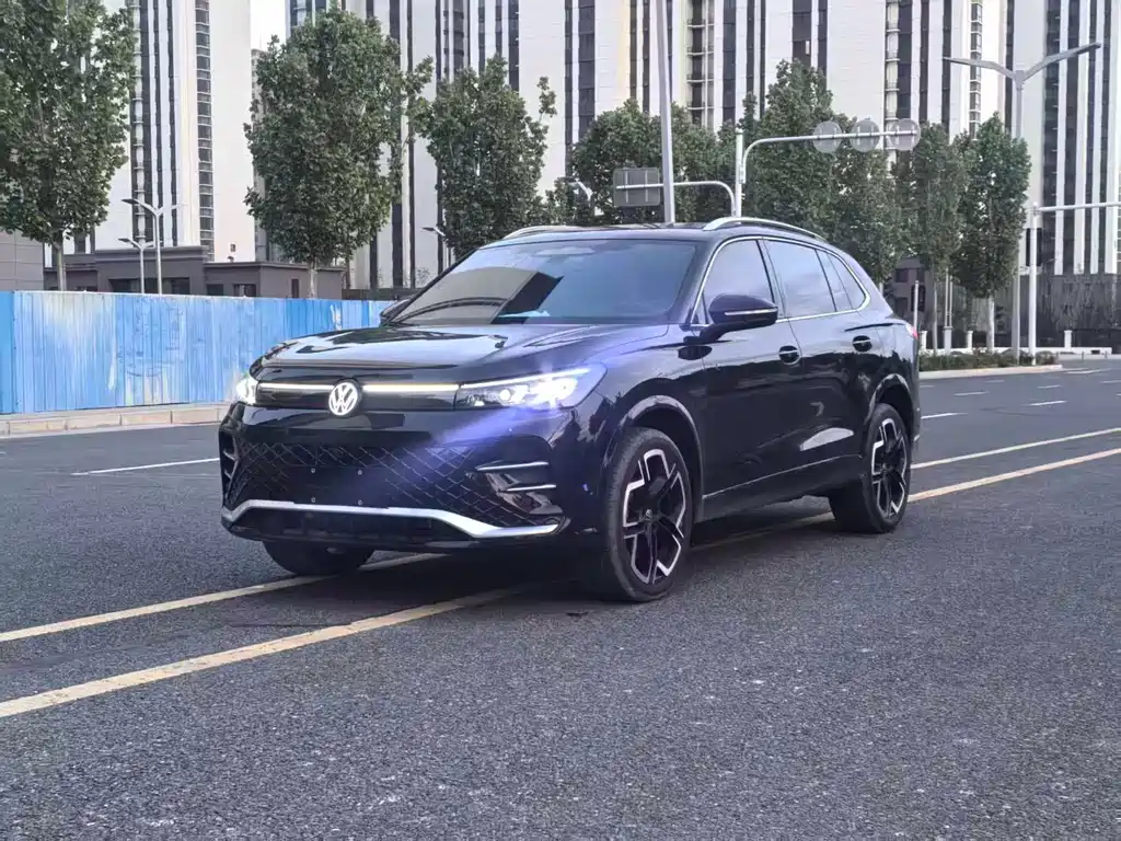 Volkswagen Tiguan L 2025