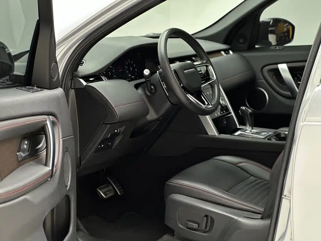 Land Rover Discovery Sport Hybrid 2022 — фото 13
