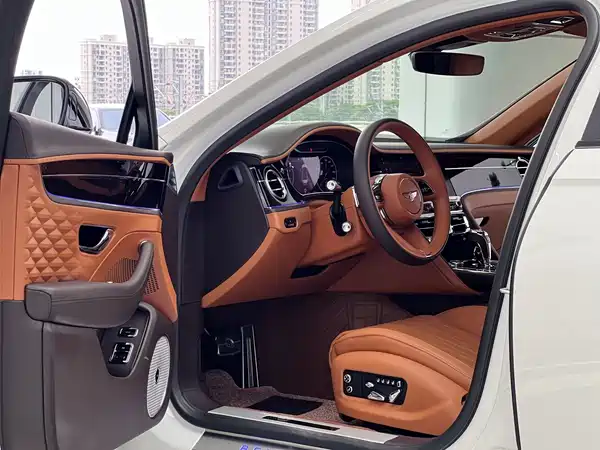 Bentley Flying Spur 2022