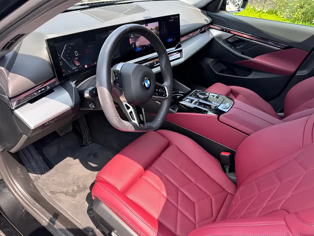 BMW 5 Series 2024