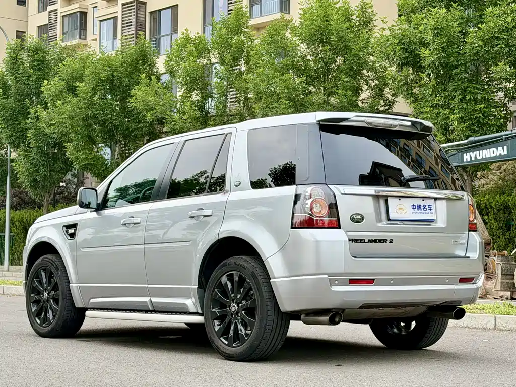 Land Rover Freelander 2 2014 — фото 30