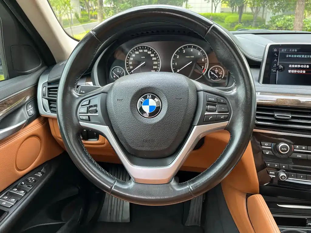 BMW X6 2018 — фото 10