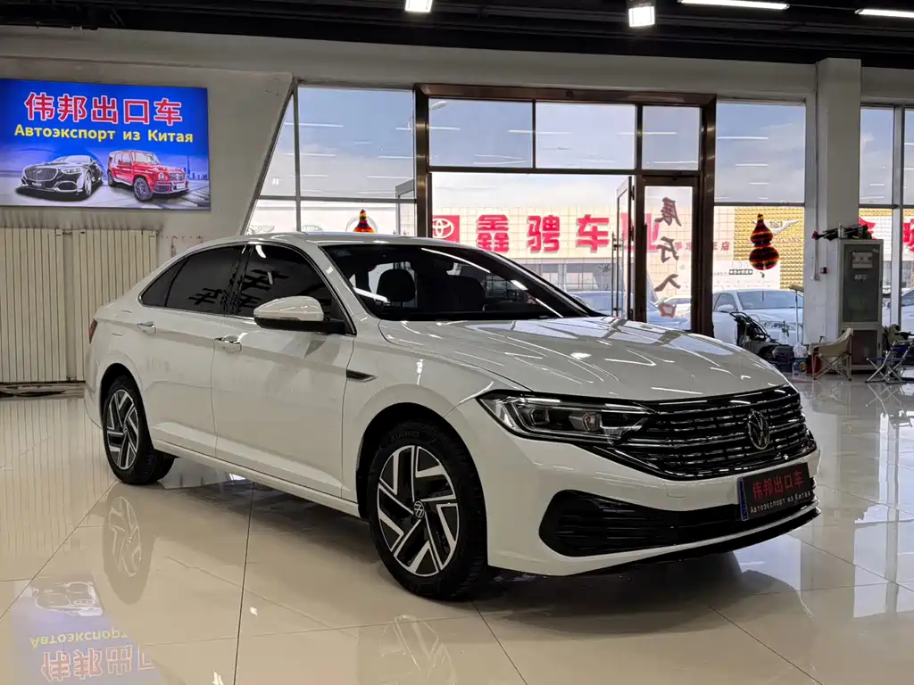 Volkswagen Sagitar 2022