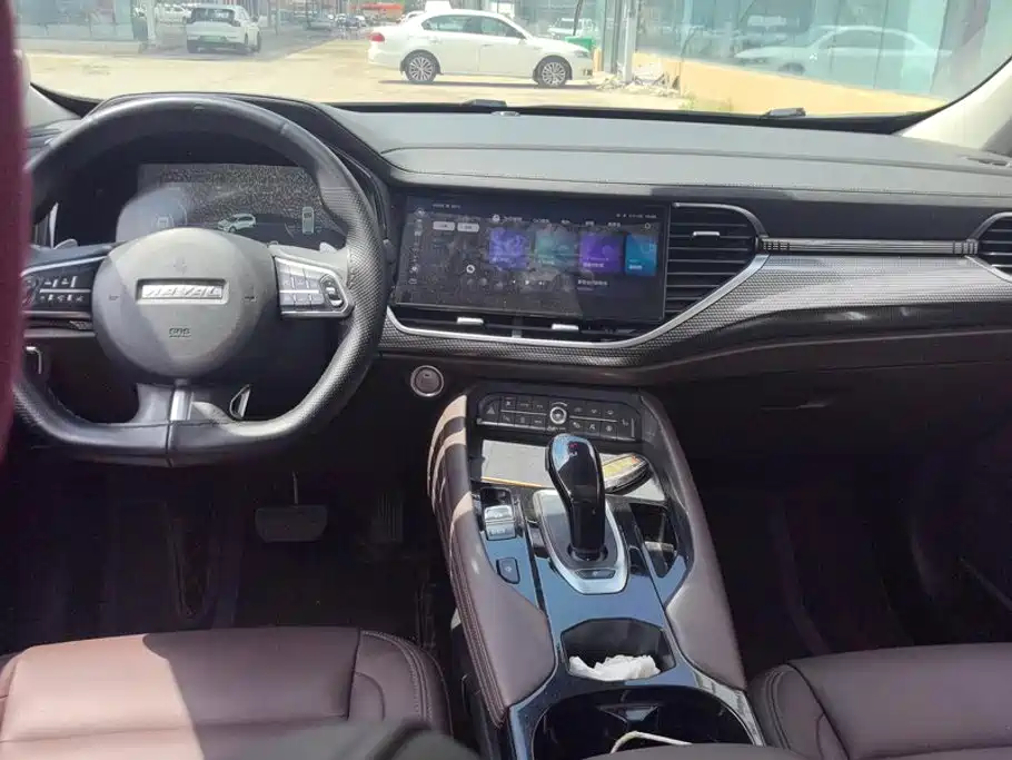 Haval F7 2021 — фото 12