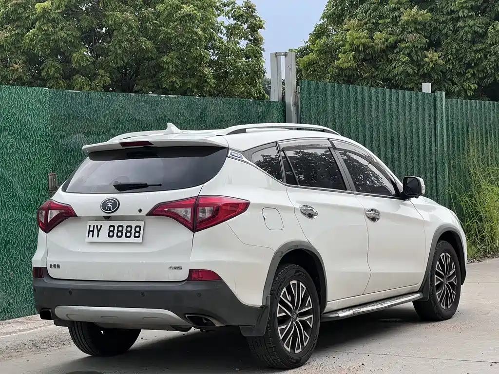 BYD New Energy 2017 — фото 15
