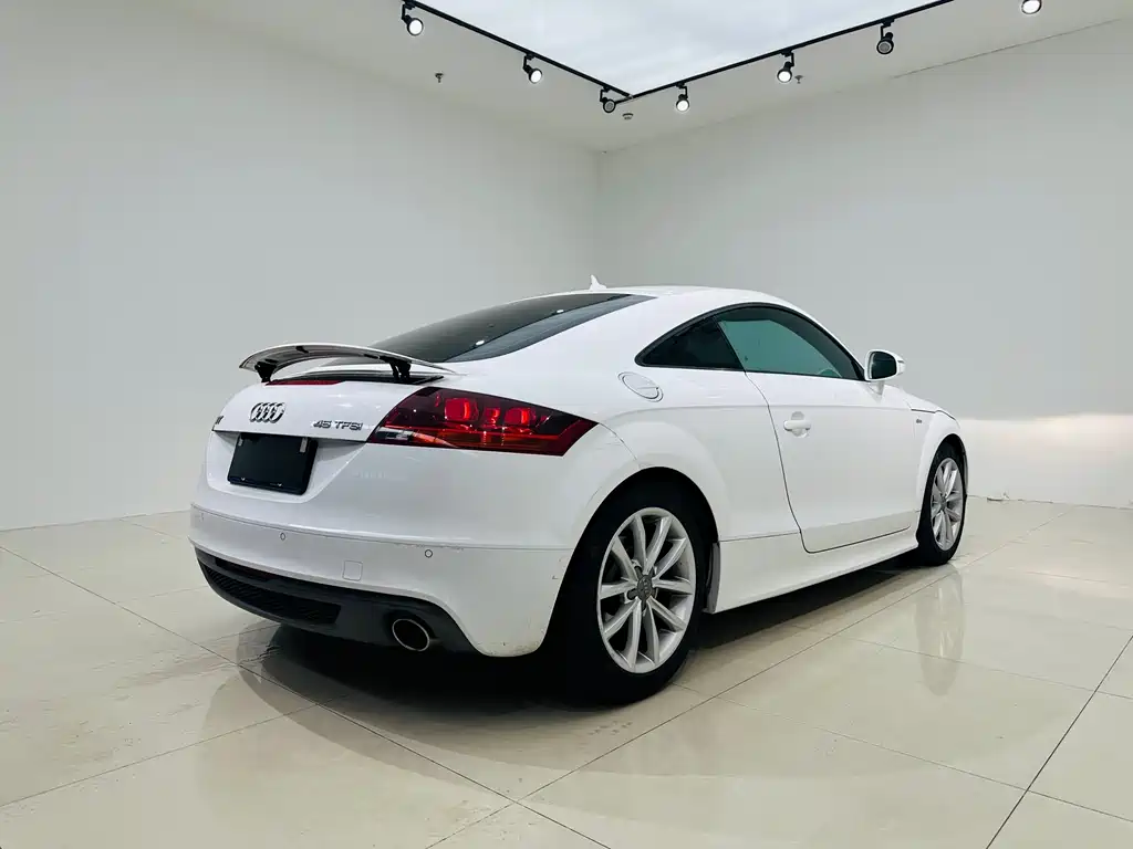 Audi TT 2014