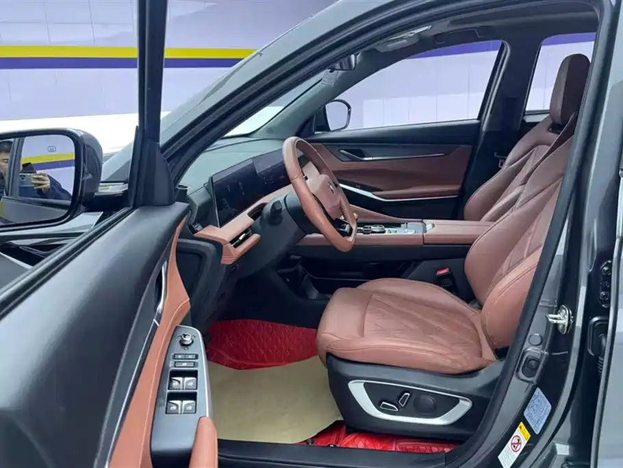 Changan CS75 PLUS 2023 — фото 9