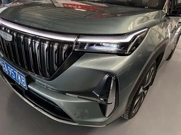 Geely Boyue L 2025