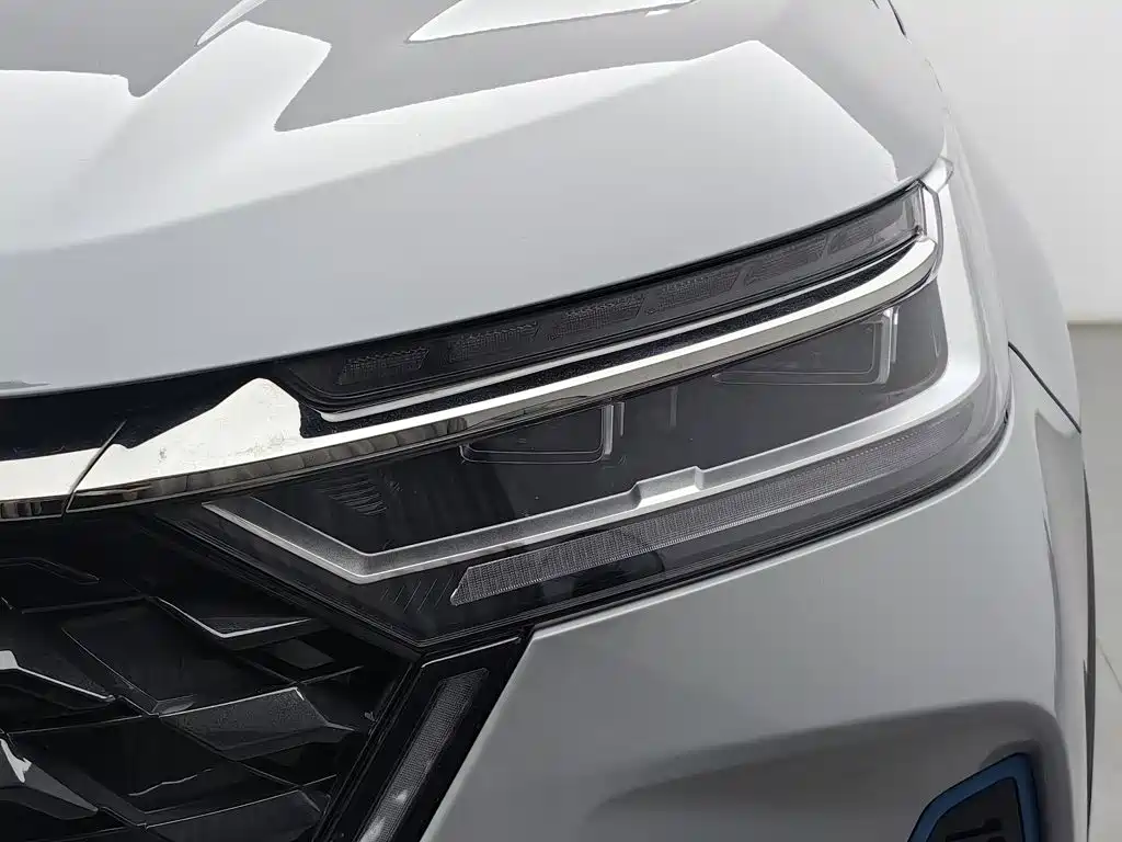 Chery Tiggo 8 PRO New Energy 2023 — фото 7