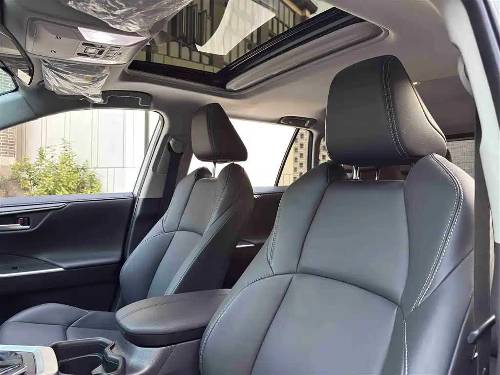 Toyota Wildlander 2023 — фото 17