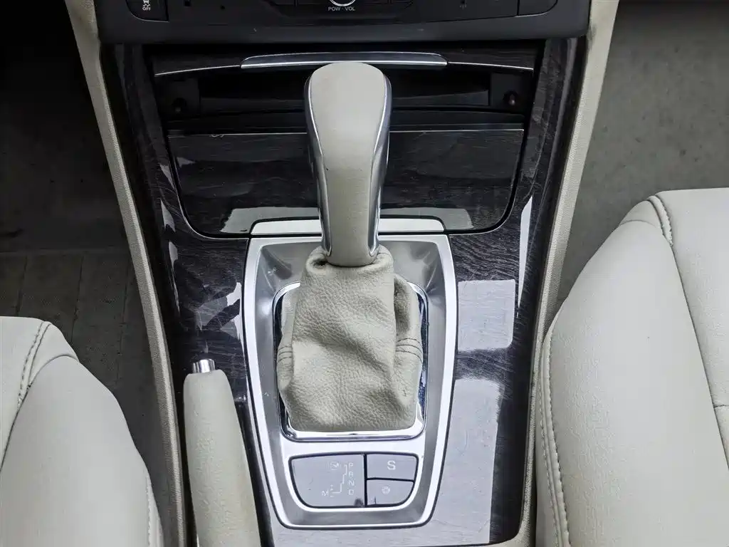 Citroen C5 2015 — фото 13